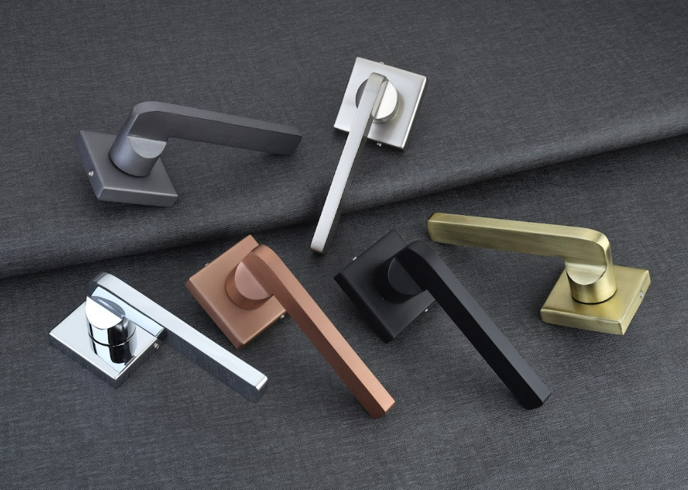 Women Jeans slide img